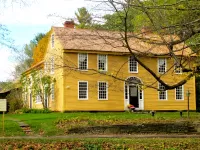 Jigsaw Puzzle Colonial house