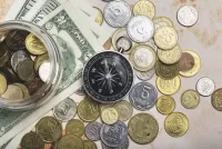 Puzzle Compass and money