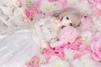 Пазл Кукла в цветах
