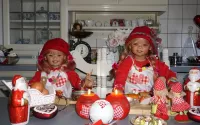 Jigsaw Puzzle dolls in the kitchen