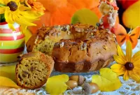 Puzzle Easter cake and acorns