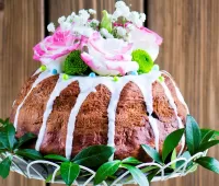 Zagadka Easter cake with roses
