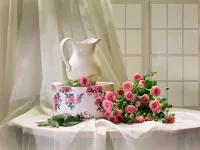 Слагалица Pitcher and roses
