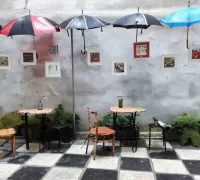 Bulmaca Lviv cafe