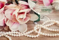 Jigsaw Puzzle Magnolia and pearls