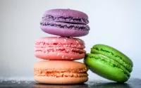 Puzzle macaroons