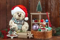 Puzzle Bear with gifts