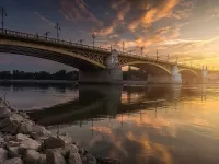 Rompecabezas Most v Budapeshte