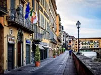 Rompicapo Embankment in Florence