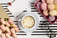 Jigsaw Puzzle Drink with marshmallows