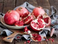 Quebra-cabeça Still life pomegranate