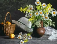 Слагалица Still life with daisies