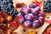 Zagadka Still life with berries