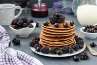Jigsaw Puzzle Pancakes and blue berries