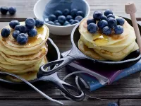 Quebra-cabeça Pancakes with blueberries