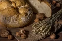 Jigsaw Puzzle Nuts and bread