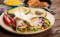Jigsaw Puzzle vegetables with meat in pita bread