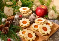 Jigsaw Puzzle Cookies with jam