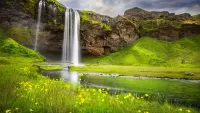Jigsaw Puzzle Landscape with waterfall