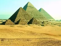Слагалица Pyramids