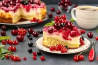 Jigsaw Puzzle Pie with berries