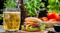 Слагалица Beer and a Burger