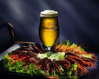 Слагалица Beer and crayfish