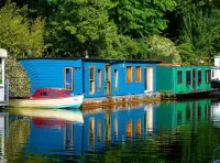 Jigsaw Puzzle Houseboats on the Thames
