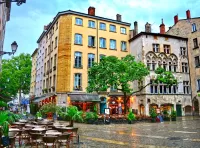 Rompecabezas Square in Lyon