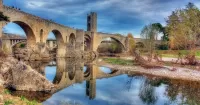 Слагалица Pont de Besalu