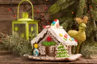 Jigsaw Puzzle Gingerbread house