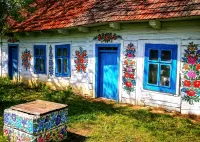 Puzzle painted house