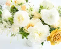 Jigsaw Puzzle Roses and peonies