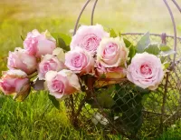 Jigsaw Puzzle Roses in a basket