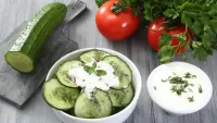 Слагалица Cucumber salad