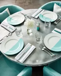 Zagadka Decorated table