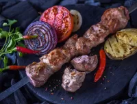 Bulmaca Shish kebab and vegetables