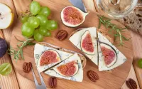 Слагалица Cheese with figs