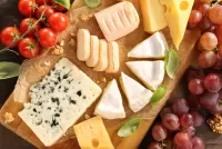 Puzzle Cheeses in assortment