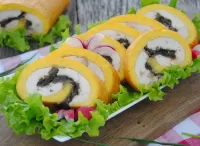 Слагалица Cheese roll with mushrooms