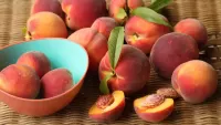 Bulmaca Ripe peaches
