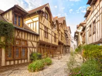Quebra-cabeça Medieval street in Troyes
