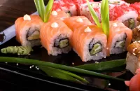 Слагалица sushi