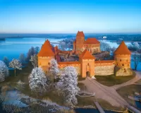 Jigsaw Puzzle Trakai castle