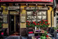 Rompicapo Street cafe