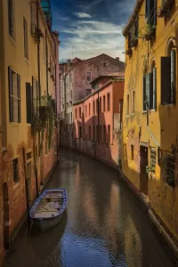Jigsaw Puzzle Venetian Canal