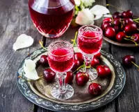 Zagadka Cherry liqueur