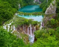 Rompecabezas Waterfall in Croatia