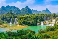 Quebra-cabeça Vietnam waterfalls