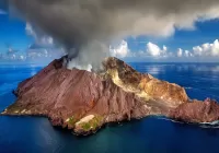 Слагалица The Volcano White Island